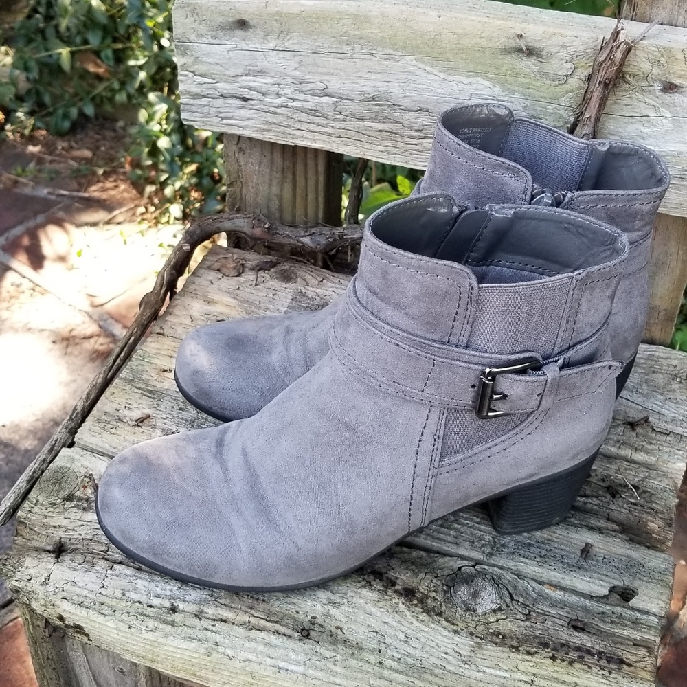 Croft & Barrow Gray Ankle Boots